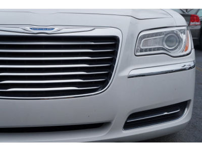 2013 Chrysler 300  Base