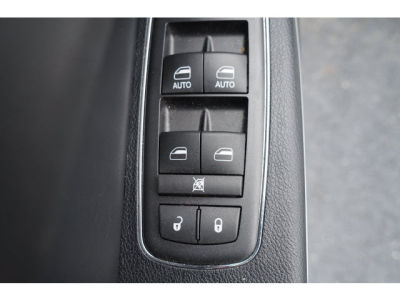 2013 Chrysler 300  Base