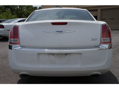 2013 Chrysler 300  Base