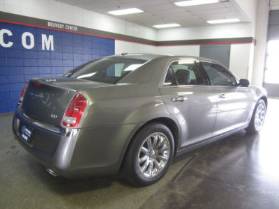 2012 Chrysler 300  Limited