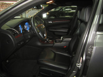 2012 Chrysler 300  Limited