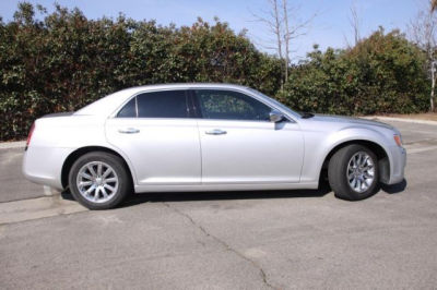 2012 Chrysler 300  Limited