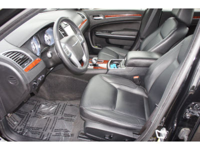 2012 Chrysler 300  Limited