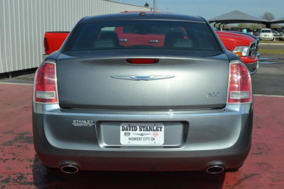 2012 Chrysler 300  Limited