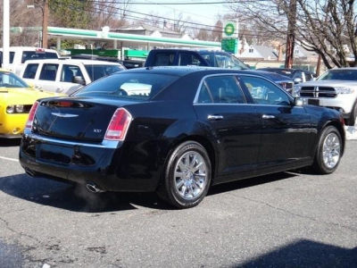2012 Chrysler 300  Limited