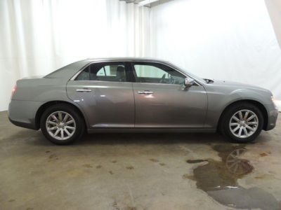 2012 Chrysler 300  Limited
