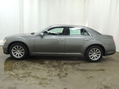2012 Chrysler 300  Limited