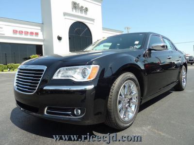 2012 Chrysler 300  Limited