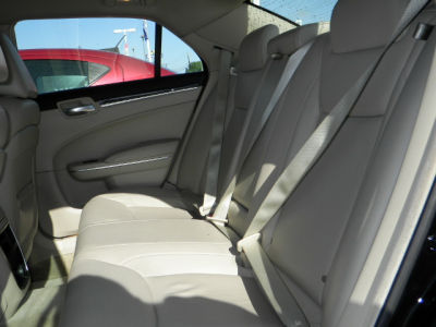 2012 Chrysler 300  Limited