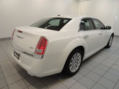 2012 Chrysler 300  Limited
