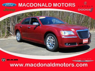 2012 Chrysler 300  Limited