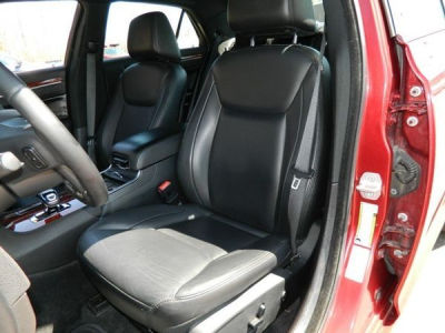 2012 Chrysler 300  Limited