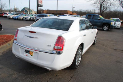 2012 Chrysler 300  Limited