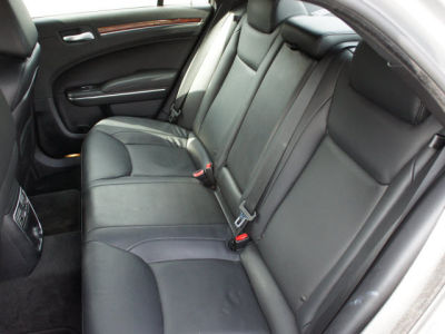 2012 Chrysler 300  Limited