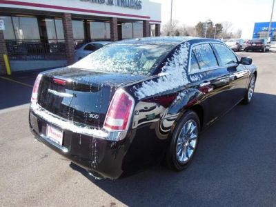 2012 Chrysler 300  Limited