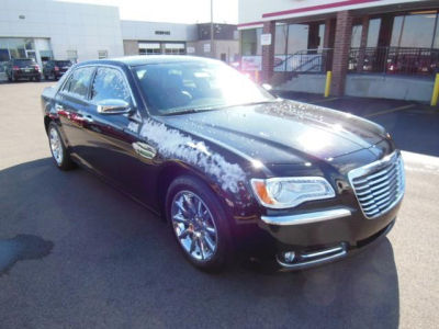 2012 Chrysler 300  Limited