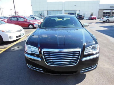 2012 Chrysler 300  Limited