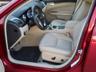 2013 Chrysler 300  Base