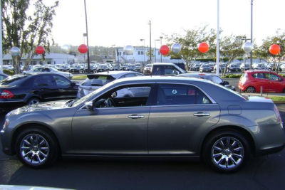 2012 Chrysler 300  Limited