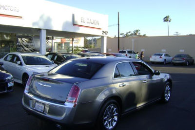 2012 Chrysler 300  Limited