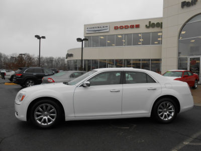 2012 Chrysler 300  Limited