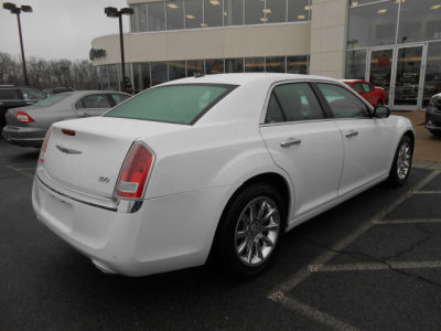 2012 Chrysler 300  Limited
