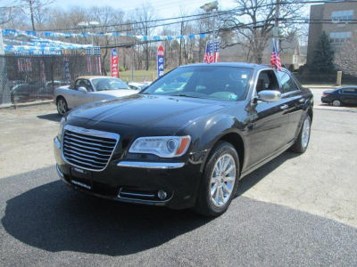 2011 Chrysler 300  Limited