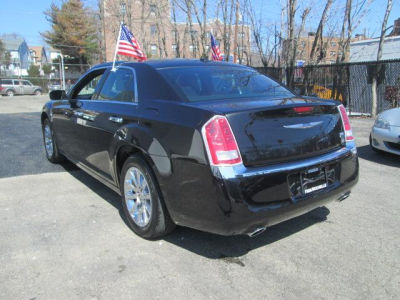 2011 Chrysler 300  Limited