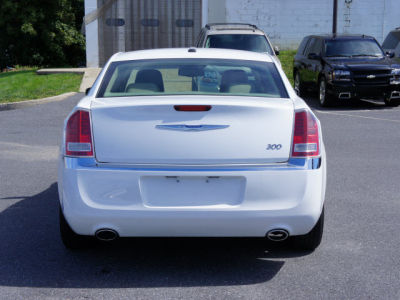 2012 Chrysler 300  Limited