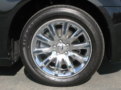 2011 Chrysler 300  Limited