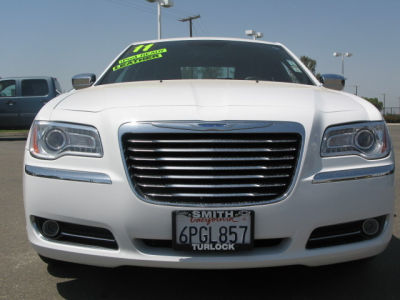 2011 Chrysler 300  Limited