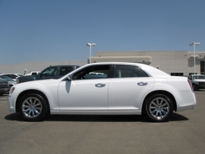 2011 Chrysler 300  Limited