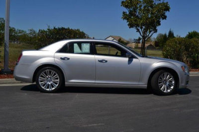 2012 Chrysler 300  Limited