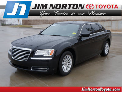 2012 Chrysler 300  Base