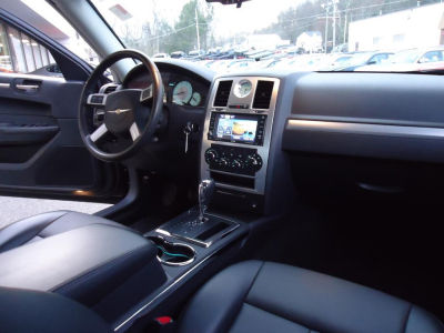 2010 Chrysler 300  Touring