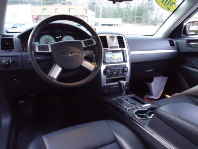 2010 Chrysler 300  Touring