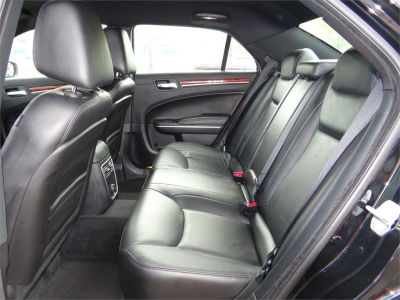 2012 Chrysler 300  Limited