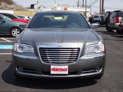 2012 Chrysler 300  Limited