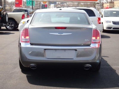 2012 Chrysler 300  Limited