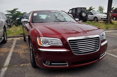 2012 Chrysler 300  Limited