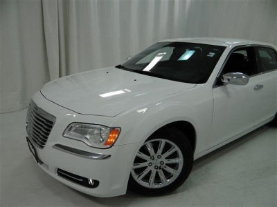 2012 Chrysler 300  Limited