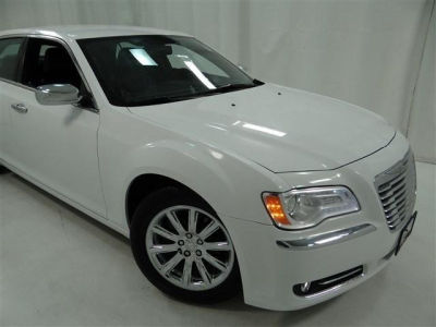 2012 Chrysler 300  Limited
