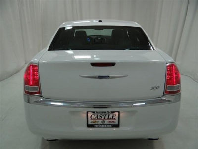 2012 Chrysler 300  Limited