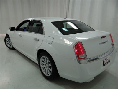 2012 Chrysler 300  Limited