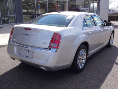 2012 Chrysler 300  Limited
