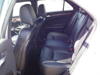 2012 Chrysler 300  Limited