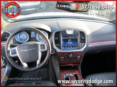 2012 Chrysler 300  Limited