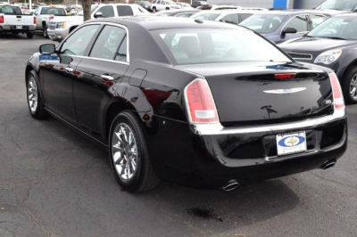 2012 Chrysler 300  Limited