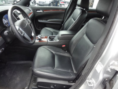 2012 Chrysler 300  Limited