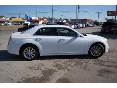 2012 Chrysler 300  Limited